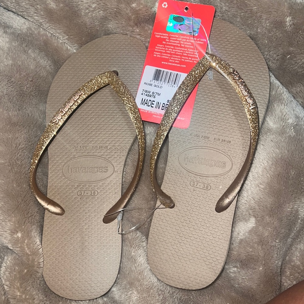 Brand New Slim Glitter Gold size 7/8